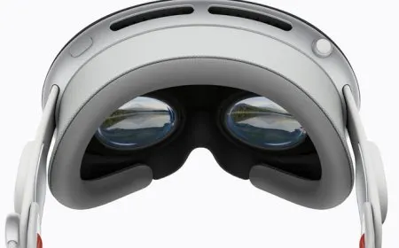 Apple Evaluates Glass-Based Displays for Budget Mixed Reality Headset