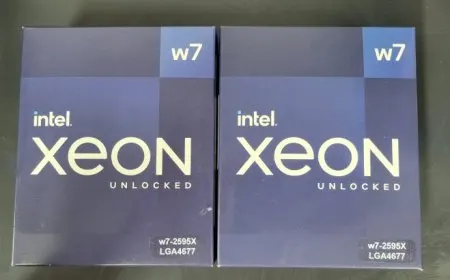 Intel’s Sapphire Rapids Refresh Retail Boxes Pictured, Featuring Xeon W7-2595X 26-Core Workstation CPU