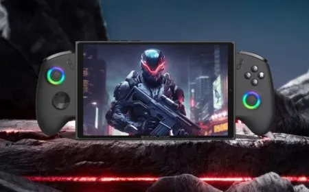 OneXPlayer Unveils X1 Mini 3-in-1 Console, Compact Design With AMD Ryzen 7 8840U & Swappable SSDs