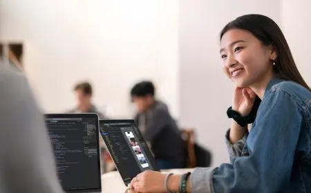 Apple Expands Developer Consultations for Design and Technical Support