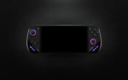 ONEXFLY Handheld Console Unveiled: Features AMD Ryzen 7 7840U APU, 120Hz & 1080p Panel