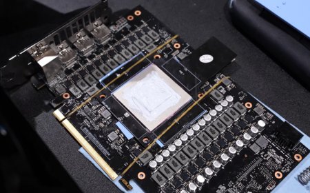 ASUS GeForce RTX 4090 ROG MATRIX PCB Dissected: Similar To STRIX With Added Functions & Less Coil Whine