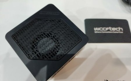 Minsforum Mercury Mini PC With AMD Phoenix Fits In The Palm of Your Hand, Features USB4 Type-C Charging