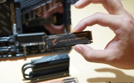 Hands-On: Gigabyte AORUS Gen5 10000 SSD, AORUS Stealth 500 DIY PC Kit & Massive AORUS SSD Heatsink