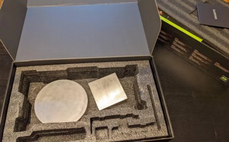 Newegg Customer Buys Gigabyte GeForce RTX 4090, Gets Weights Instead