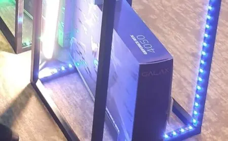 NVIDIA GeForce RTX 4050 Graphics Card Box Allegedly Spotted Sitting At GALAX’s RTX 40 Launch Event