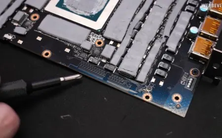 Gigabyte GeForce RTX 4090 PCB Shows Left Out NVIDIA NVLINK Traces