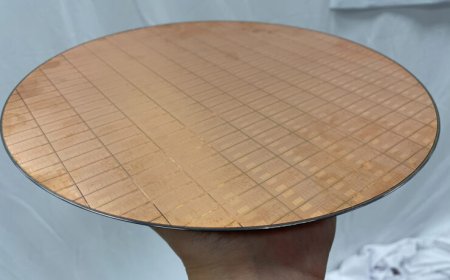 Intel’s Top Raptor Lake Core i9-13900K 24 Core “8+16” Die Smiles For The Camera In Full Wafer Shot