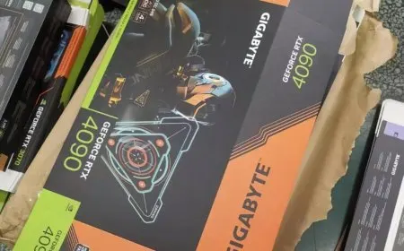 Gigabyte GeForce RTX 4090 Gaming OC Graphics Card With Huge WindForce 3X Cooling Pictured