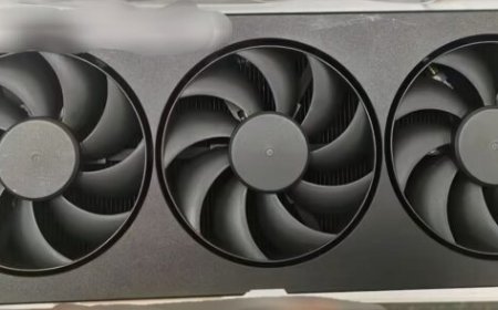 NVIDIA GeForce RTX 4090 Ti “Full-Fat AD102” Graphics Card Pictured With Massive Triple Fan Cooler