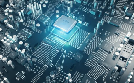 Intel (INTC) Reportedly Offers Over $2 Billion To Acquire the Fabless Semiconductor SiFive as the Consolidation Trend in the Industry Is Nowhere Close to Slowing Down