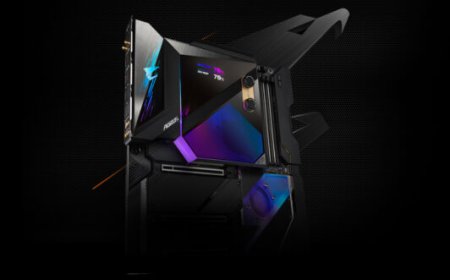 Gigabyte Z590 AORUS Xtreme Waterforce Lands At Newegg For A Whopping $1600, Features LED Readouts On The Stunning Monoblock