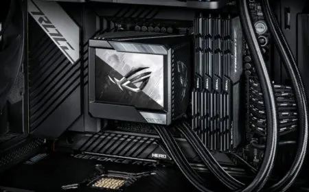 ASUS Launches The ROG Ryujin II AIO CPU Cooler With A 3.5″ LCD Display And All-Black Noctua Fans