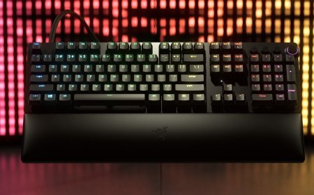 Razer Huntsman V2 Analog Keyboard Review – A Feather Touch