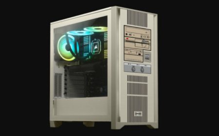 The RestoMod PC’s Design is a Beige Tower with A Mock CD and Floppy Drive