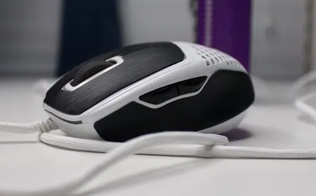 Cooler Master MM720 – A Classic Reborn With A Featherlight Weight