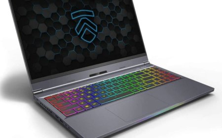 Eluktronics Announces Three Laptops Offering World’s First 1440p and 165 Hz IPS Display