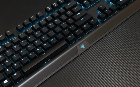Razer BlackWidow v3 PRO Wireless Mechanical Keyboard Review – A No Compromise Wireless Gaming Keyboard?