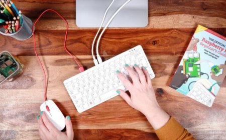 Raspberry Pi 400 Compact Keyboard Has Been Announced Featuring a Price Tag of $70