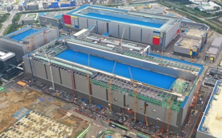 Samsung Unveils The World’s Largest Semiconductor Line Tasked With Mass Producing 16-Gigabit LPDDR5 Mobile DRAM