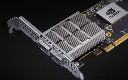 NVIDIA ConnectX-7 next-generation network switch unit at ISC 2022