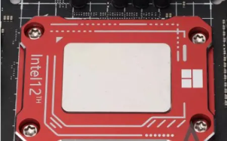 This Thermalright backplate prevents Intel Alder Lake CPUs from bending.