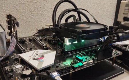Overclocker Achieves Almost DDR5-8000 Overclock On ASRock’s Z690 AQUA OC Motherboard With Air Cooling