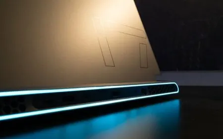 Alienware m17 R5 AMD Edition 17-inch laptop with Ryzen 6000 APU and RTX 3080 Ti graphics.