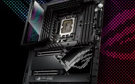ROG Maximus Z690 HERO motherboard highlighting the reversed memory capacitor causing system instability.