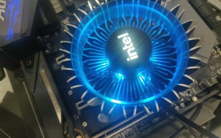 Intel’s Best Stock CPU Cooler For Intel Alder Lake Desktop CPUs Pictured: RH1 With More Fins, Less Plastic