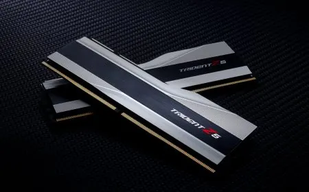 The G.Skill Trident Z5 DDR5 memory kit features 32 GB capacity, 6000 MHz speed, and CL36 latency.
