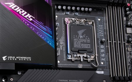 Gigabyte Z690 AORUS Master Motherboard Pictured In All Its Glory – Impressive Fins Array III Heatsink & E-ATX Form Factor Design