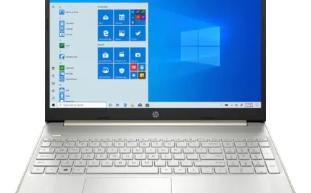 HP laptop models displayed alongside discount pricing details for an extended Labor Day sale