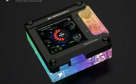 A Barrowch water block for Intel LGA 1200 processors features a 2-inch HDMI display.
