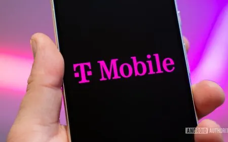 FCC plan to mandate sixty-day phone unlocks faces opposition from AT&T and T-Mobile, while Verizon supports the rule.