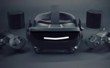 Valve Index 2 rumors indicate a battery-powered VR headset with cameras, expected late 2025 with premium pricing tiers.