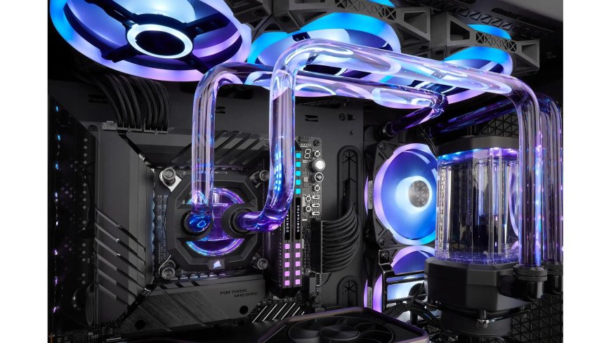 Reducing noise levels with liquid cooled memory components