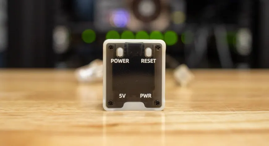 Sipeed NanoKVM Review: Affordable RISC-V Remote Console Hardware