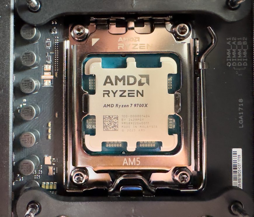 AMD Ryzen 9700X and 9600X CPU Benchmarks and Review