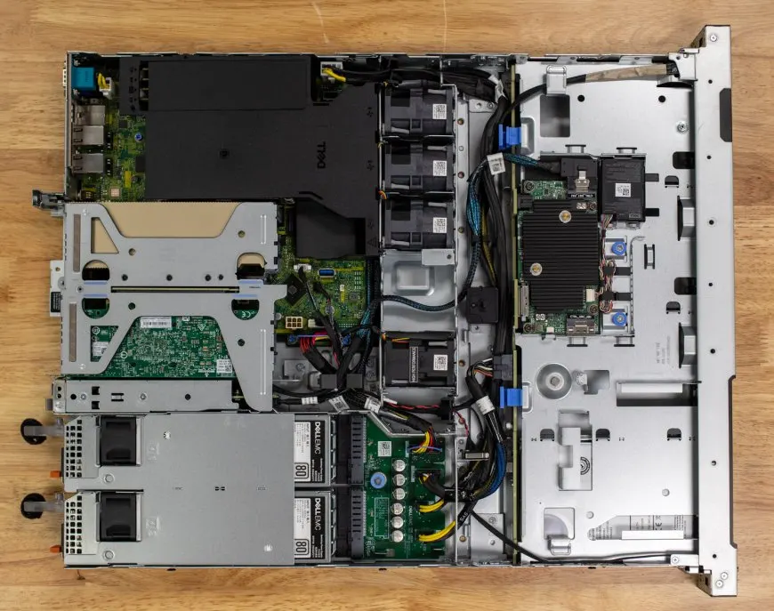 Dell PowerEdge R360 Server Architecture and Performance Analysis