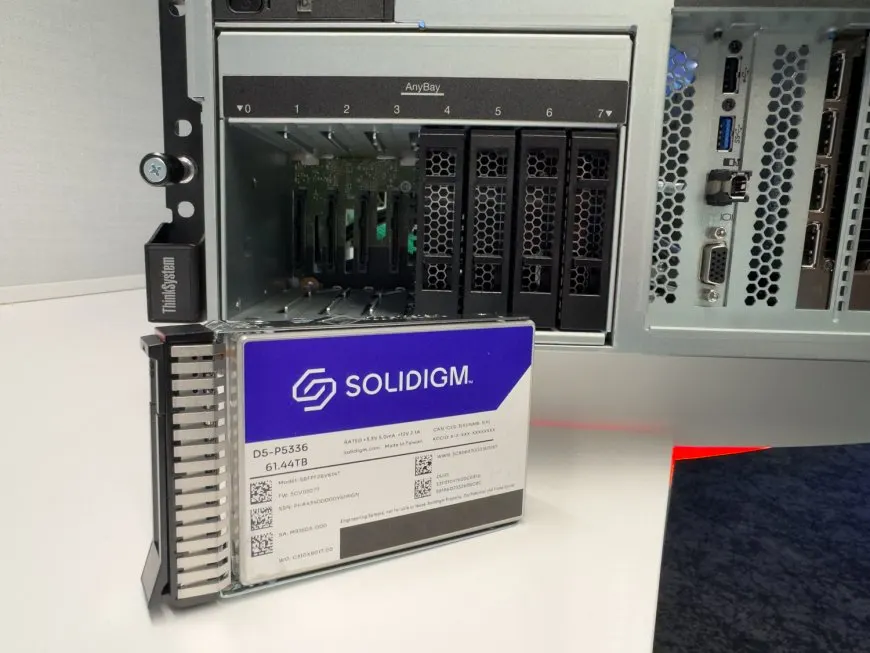 Solidigm 61.44TB NVMe SSDs and AI Server Storage Architecture