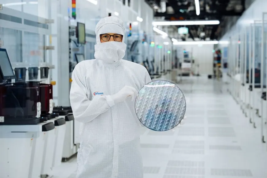 Infineon Advances Power GaN Manufacturing With First 300mm Wafer