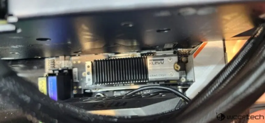 KLEVV CRAS C950 Gen5 SSDs Come With A Slim Heatsink, DDR5-8600 Speeds & 48 GB Modules Pictured
