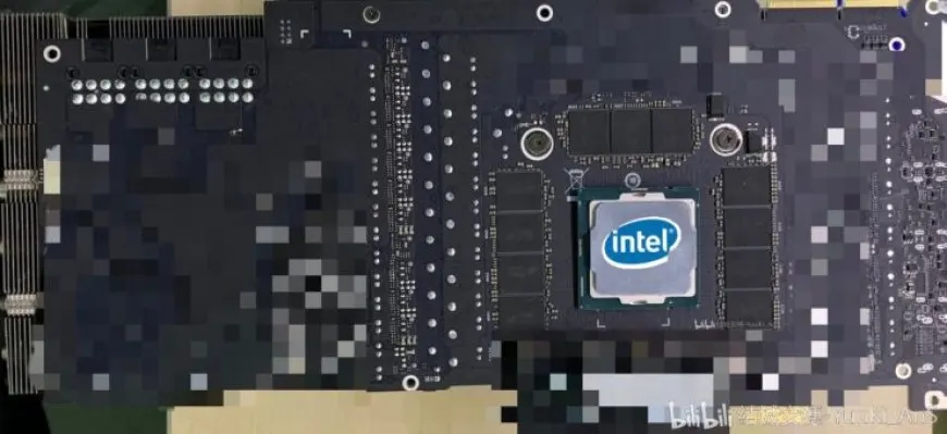 Alleged NVIDIA GeForce RTX 3090 Enthusiast Ampere Gaming Graphics Card PCB Pictured – Triple 8-Pin Connectors, Tons of…
