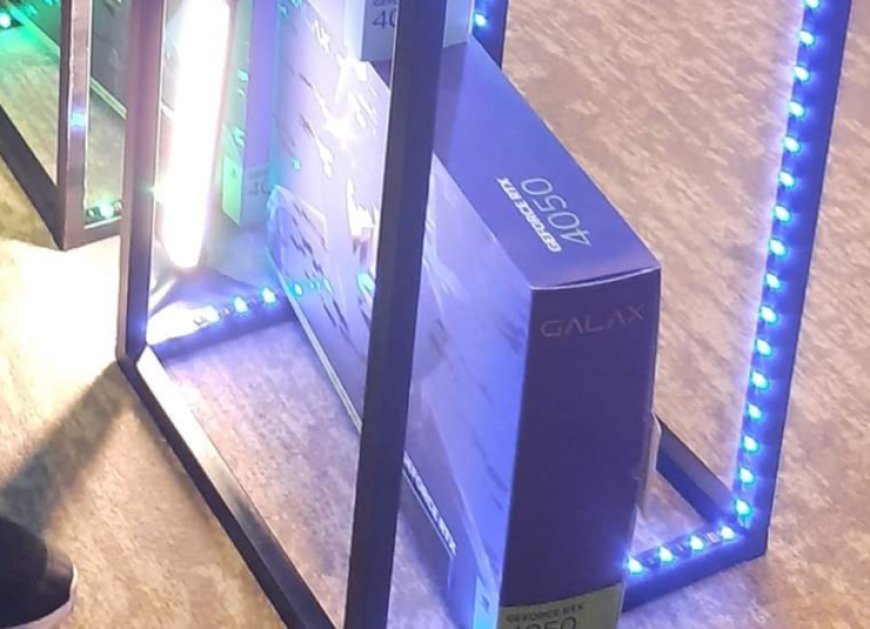 NVIDIA GeForce RTX 4050 Graphics Card Box Allegedly Spotted Sitting At GALAX’s RTX 40 Launch Event