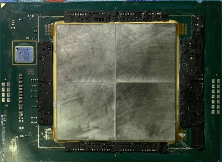 Intel’s Next-Gen 10nm ESF Based Sapphire Rapids Xeon CPU Die Shots Leak Out, Up To 56 Active ‘Golden Cove’ Cores