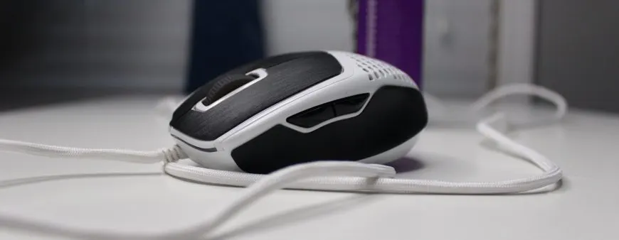 Cooler Master MM720 – A Classic Reborn With A Featherlight Weight