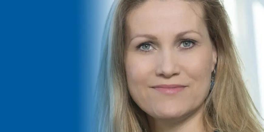 Intel Chief Communications Officer Claire Dixon has resigned.