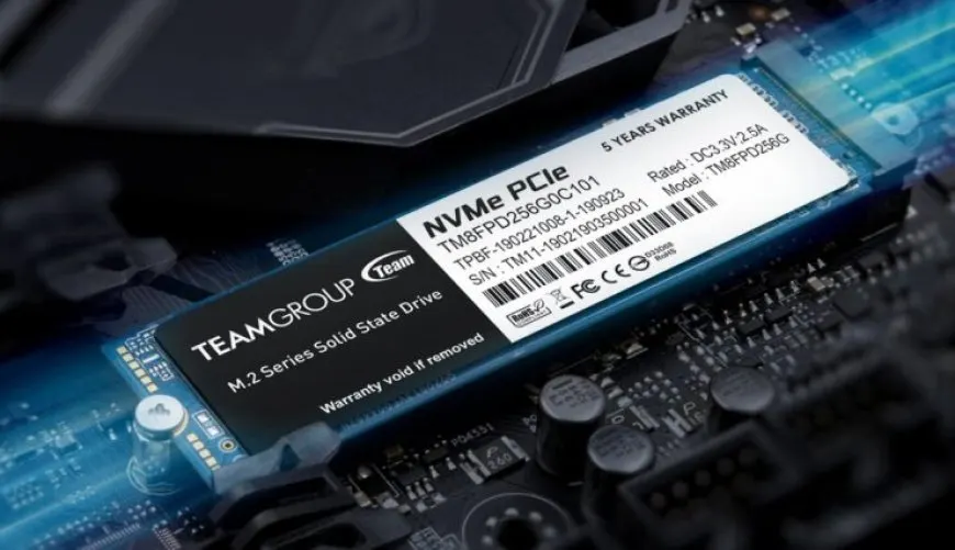 TEAMGROUP MP33 Pro M.2 SSD and CX Series SSDs product lineup highlighting available storage capacities.