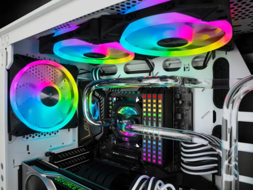 The Corsair Hydro X Series custom cooling starter kit includes hardline tubing.